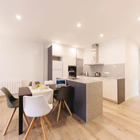 Bravissimo Ciutadans, Comfortable 3-Bedroom Apartment Girona Exterior photo