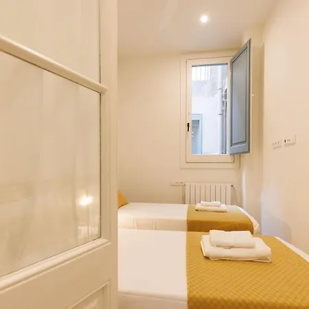 Bravissimo Ciutadans, Comfortable 3-Bedroom Apartment Girona Exterior photo
