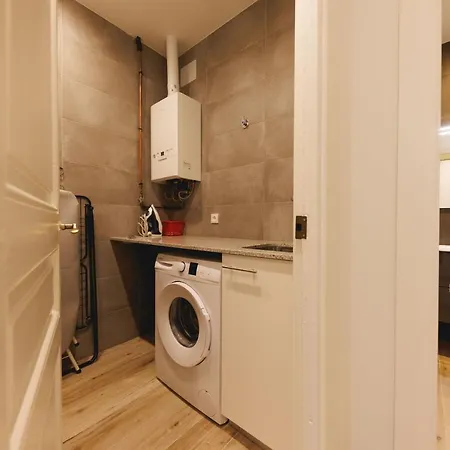 Bravissimo Ciutadans, Comfortable 3-Bedroom Apartment Girona Exterior photo