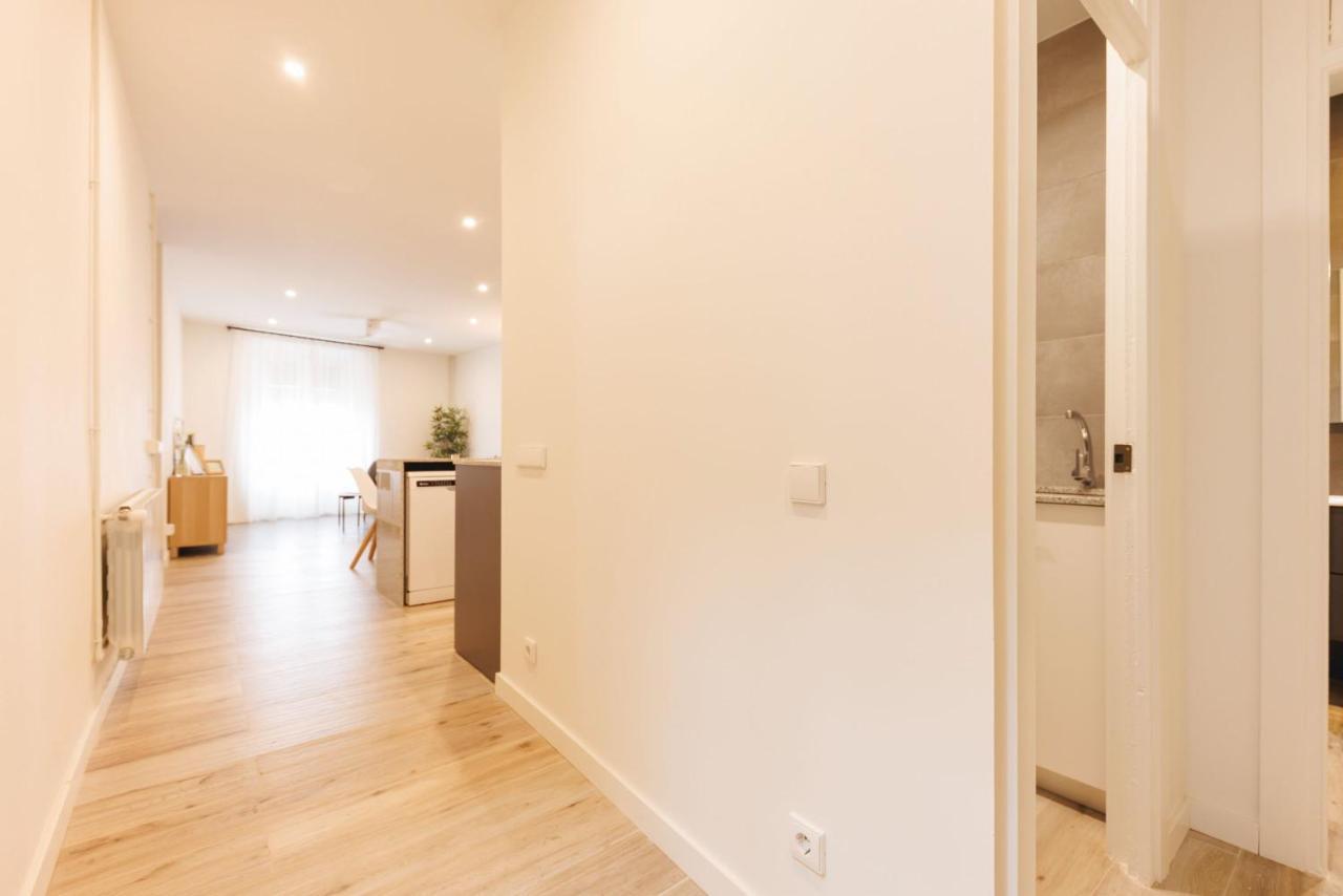 Bravissimo Ciutadans, Comfortable 3-bedroom Appartamento *