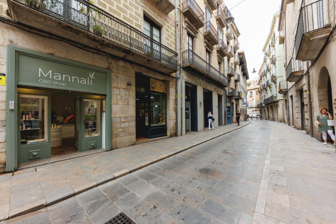 Bravissimo Ciutadans, Comfortable 3-bedroom Appartamento *